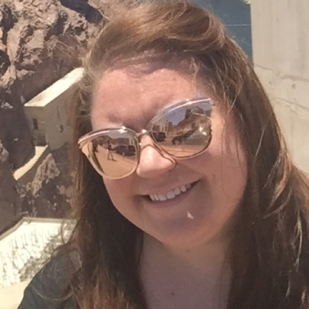 Meet your Posher, Angela